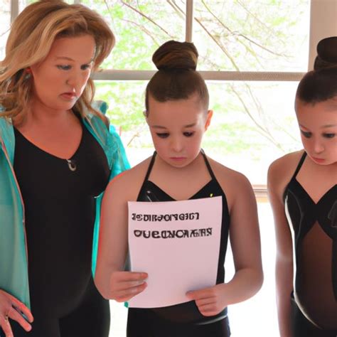 why chloe left dance moms.